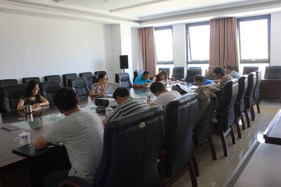 物產(chǎn)集團(tuán)黨委委員、副總經(jīng)理劉玲同志赴臨空開投公司黨支部講 &ldquo;兩學(xué)一做&rdquo;教育專題黨