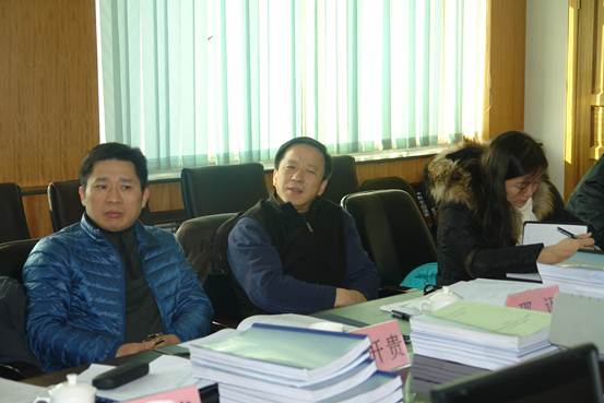 物產(chǎn)工業(yè)投資有限公司、青?？v橫物流有限公司甩掛運(yùn)輸試點項目通過驗收