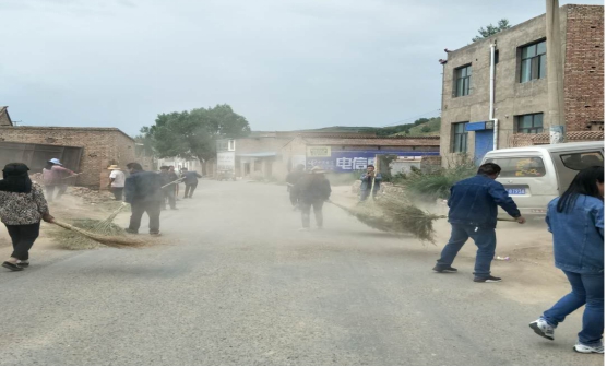 以&ldquo;慶七一&rdquo;為載體，物產(chǎn)工投公司黨委將&ldquo;黨的建設(shè)重點強化年&rdquo;活動向基層延伸